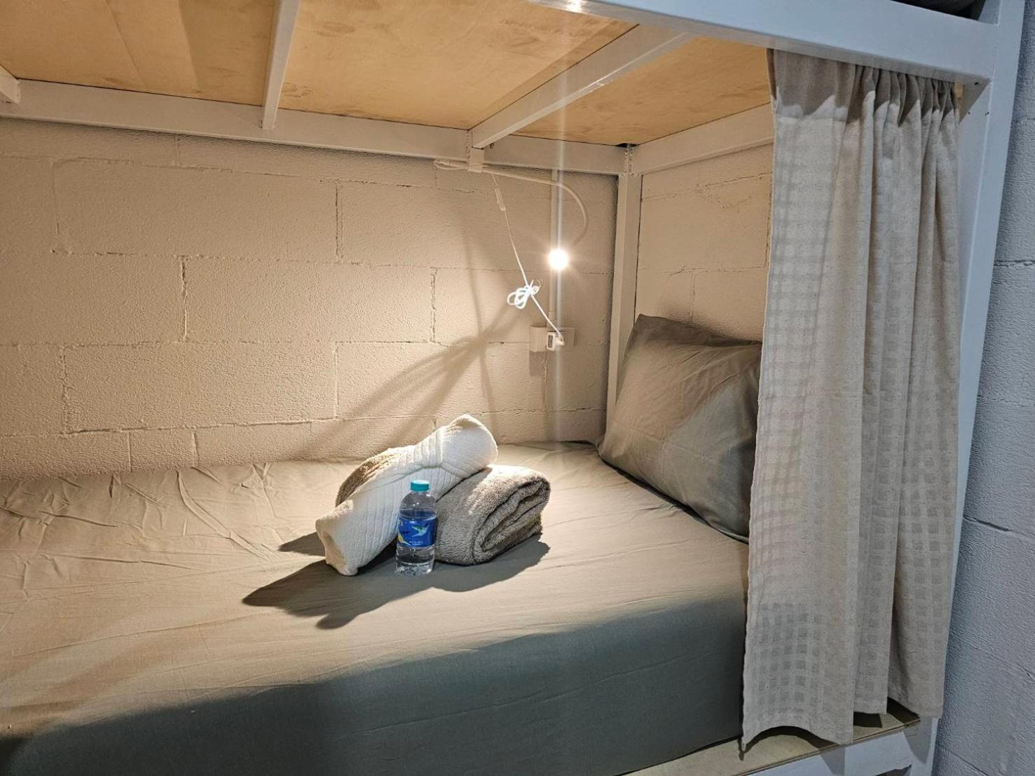 Hao Norn Hostel Thongszala Kültér fotó